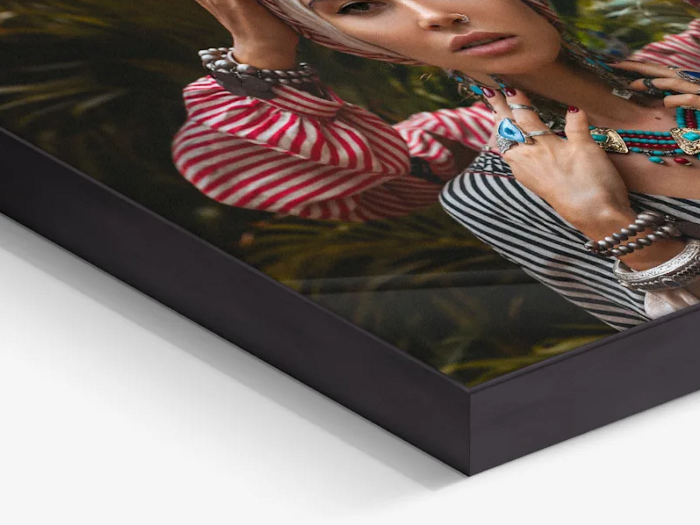 Artbox mounting